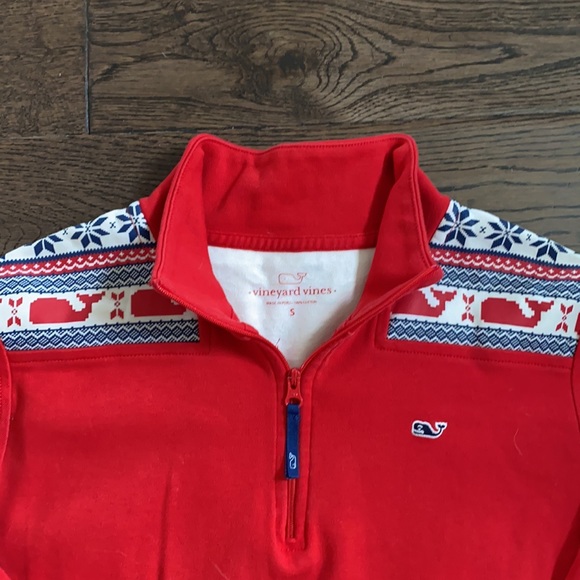 Vineyard Vines winter themed red pullover - Picture 2 of 2